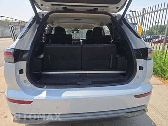 2025 Mitsubishi Outlander SE - miniatura 15