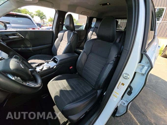 2025 Mitsubishi Outlander SE - miniatura 6
