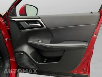 2025 Mitsubishi Outlander SE - miniatura 11