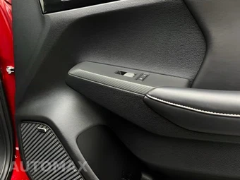 2025 Mitsubishi Outlander SE - miniatura 12