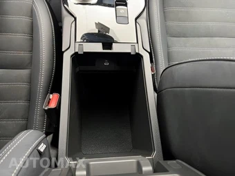 2025 Mitsubishi Outlander SE - miniatura 22