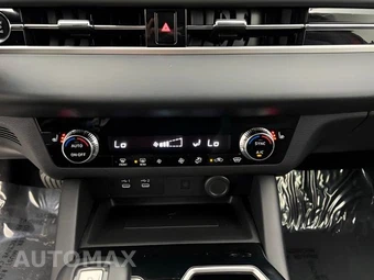2025 Mitsubishi Outlander SE - miniatura 26
