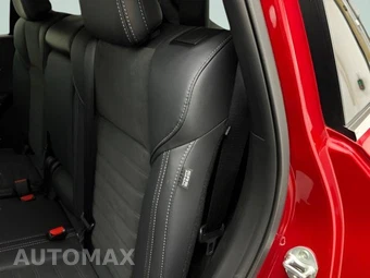 2025 Mitsubishi Outlander SE - miniatura 40