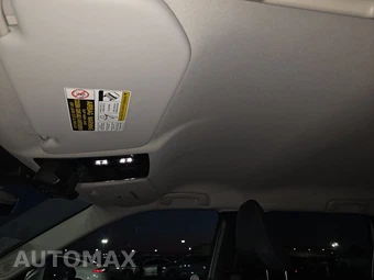 2025 Mitsubishi Outlander SE - miniatura 18