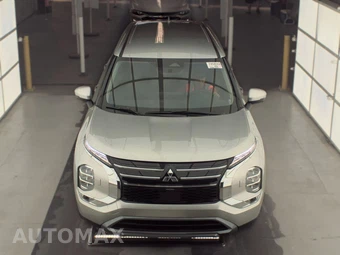 2025 Mitsubishi Outlander SE - miniatura 2