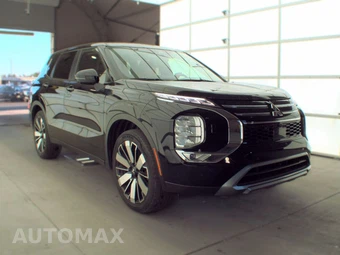 2025 Mitsubishi Outlander SE - miniatura 3