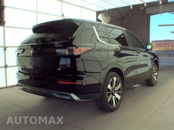 2025 Mitsubishi Outlander SE - miniatura 4