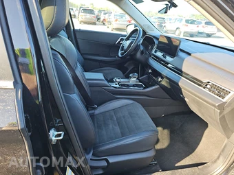 2025 Mitsubishi Outlander SE - miniatura 8
