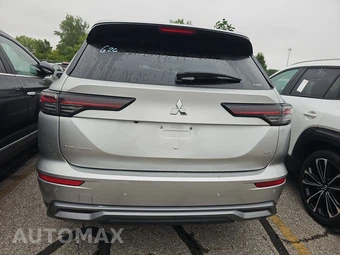 2025 Mitsubishi Outlander SE - miniatura 5