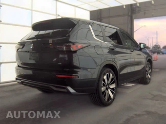 2025 Mitsubishi Outlander SE - miniatura 4