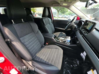 2025 Mitsubishi Outlander SE - miniatura 16