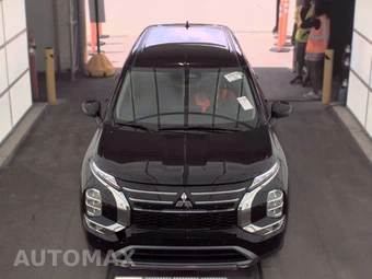 2025 Mitsubishi Outlander SE - miniatura 2