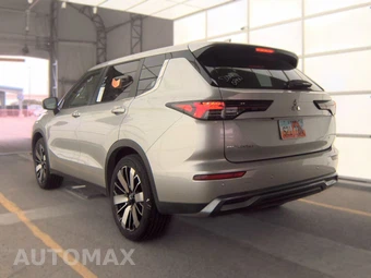 2025 Mitsubishi Outlander SE - miniatura 6