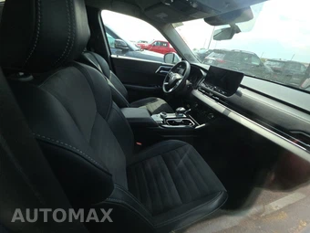 2025 Mitsubishi Outlander SE - miniatura 8