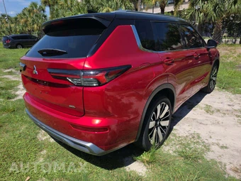 2025 Mitsubishi Outlander SEL - miniatura 3