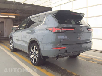 2025 Mitsubishi Outlander SEL - miniatura 6