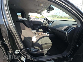 2025 Mitsubishi Outlander Sport 2.0 ES - miniatura 15