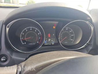 2025 Mitsubishi Outlander Sport 2.0 ES - miniatura 6