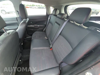 2025 Mitsubishi Outlander Sport 2.0 ES - miniatura 13