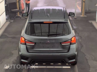 2025 Mitsubishi Outlander Sport 2.0 ES - miniatura 5