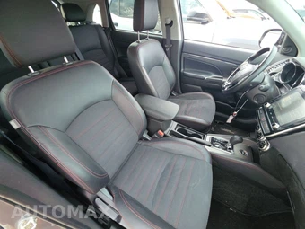 2025 Mitsubishi Outlander Sport 2.0 ES - miniatura 8