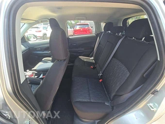 2025 Mitsubishi Outlander Sport 2.0 ES - miniatura 10