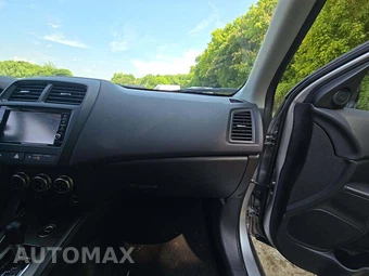 2025 Mitsubishi Outlander Sport 2.0 ES - miniatura 16