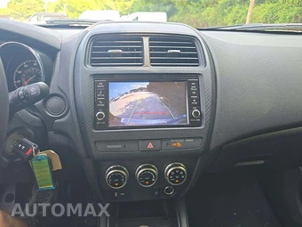 2025 Mitsubishi Outlander Sport 2.0 ES - miniatura 7