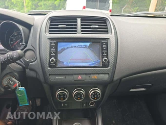 2025 Mitsubishi Outlander Sport 2.0 ES - miniatura 7