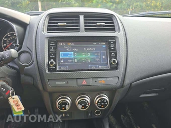 2025 Mitsubishi Outlander Sport 2.0 ES - miniatura 7