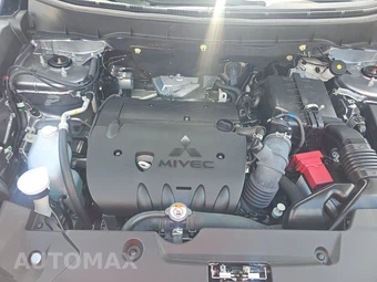 2025 Mitsubishi Outlander Sport 2.0 ES - miniatura 15