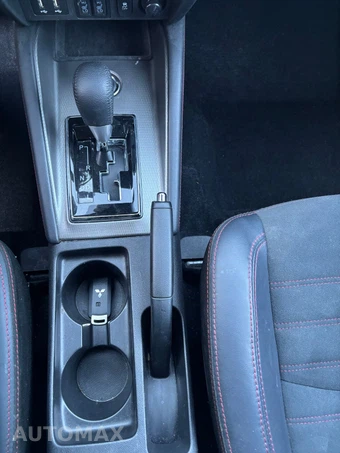 2025 Mitsubishi Outlander Sport 2.0 ES - miniatura 16