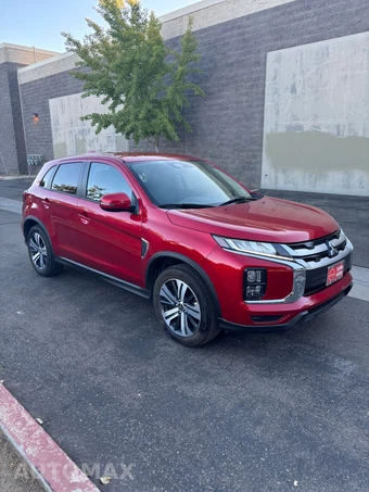 2025 Mitsubishi Outlander Sport 2.0 ES - miniatura 3
