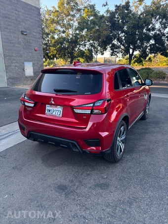 2025 Mitsubishi Outlander Sport 2.0 ES - miniatura 5