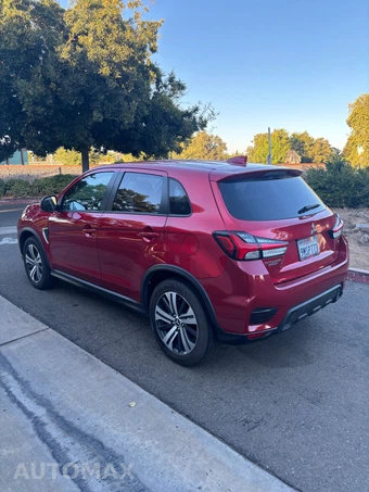 2025 Mitsubishi Outlander Sport 2.0 ES - miniatura 7