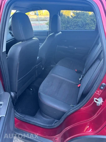 2025 Mitsubishi Outlander Sport 2.0 ES - miniatura 8