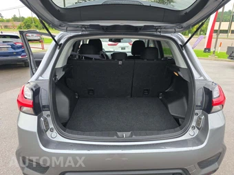 2025 Mitsubishi Outlander Sport 2.0 ES - miniatura 11
