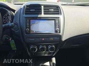 2025 Mitsubishi Outlander Sport 2.0 ES - miniatura 11