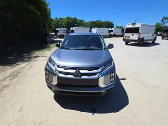 2025 Mitsubishi Outlander Sport 2.0 ES - miniatura 2