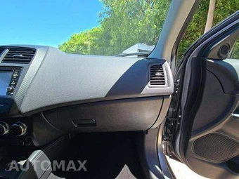 2025 Mitsubishi Outlander Sport 2.0 ES - miniatura 20
