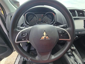 2025 Mitsubishi Outlander Sport 2.0 ES - miniatura 10