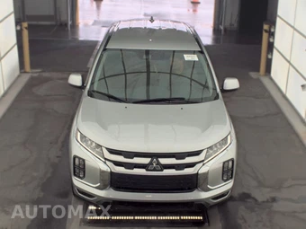 2025 Mitsubishi Outlander Sport 2.0 ES - miniatura 2