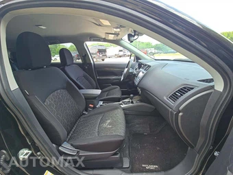 2025 Mitsubishi Outlander Sport 2.0 ES - miniatura 15