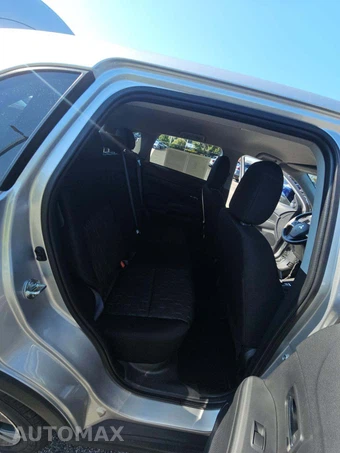 2025 Mitsubishi Outlander Sport 2.0 S - miniatura 16