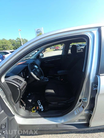 2025 Mitsubishi Outlander Sport 2.0 S - miniatura 6