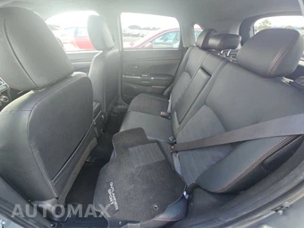 2025 Mitsubishi Outlander Sport 2.0 S - miniatura 13