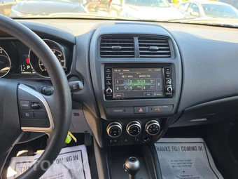 2025 Mitsubishi Outlander Sport 2.0 S - miniatura 10