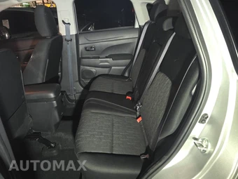 2025 Mitsubishi Outlander Sport 2.0 S - miniatura 13
