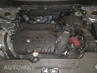 2025 Mitsubishi Outlander Sport 2.0 S - miniatura 15