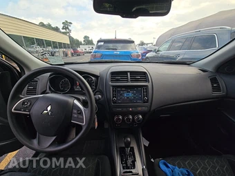 2025 Mitsubishi Outlander Sport 2.0 S - miniatura 11